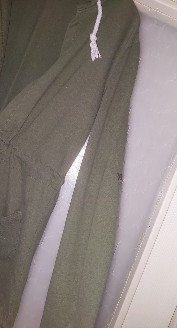 Kemerli Kapüşonlu Kadın Haki Ceket - Görsel 3