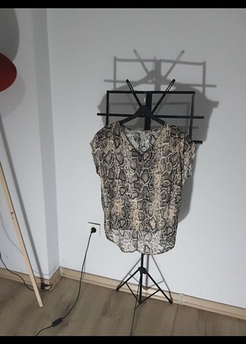 Toplu tişört ve bluz hepsi toplu fiyat - Görsel 2