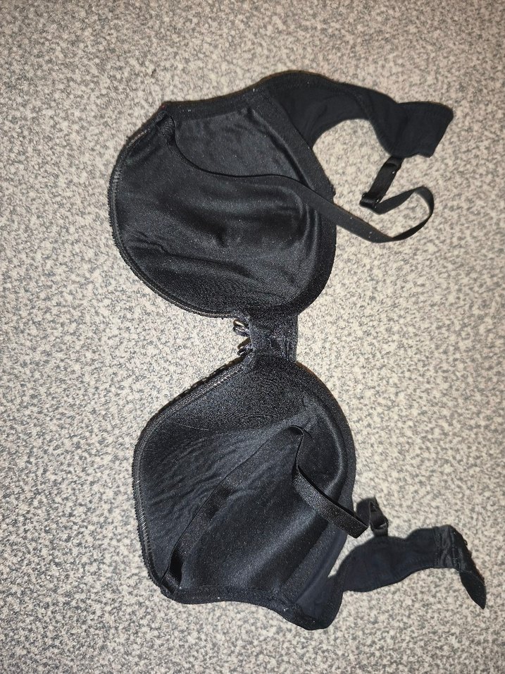 Siyah Destekli Dantel Sütyen - Görsel 2