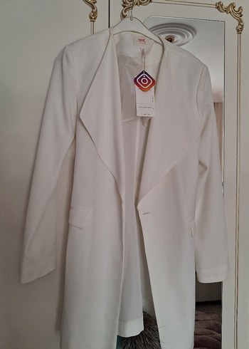 Düğmeli Beyaz Kadın Blazer Ceket - Görsel 2