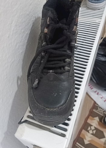 Siyah Parlak Yılan Desenli Fermuarlı kadın Bot - Görsel 2