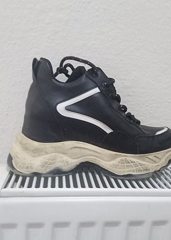 Siyah Gri Zebra Desenli Dolgu Topuklu Spor Ayakkabı - Görsel 2