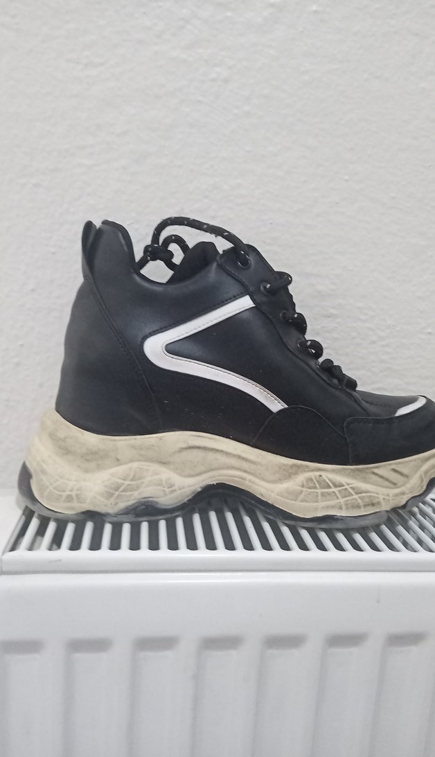 Siyah Gri Zebra Desenli Dolgu Topuklu Spor Ayakkabı - Görsel 2