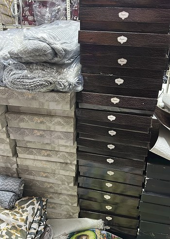 Mor Dantelli Yatak Örtüsü Seti - Görsel 12