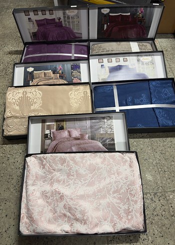 Mor Dantelli Yatak Örtüsü Seti - Görsel 10