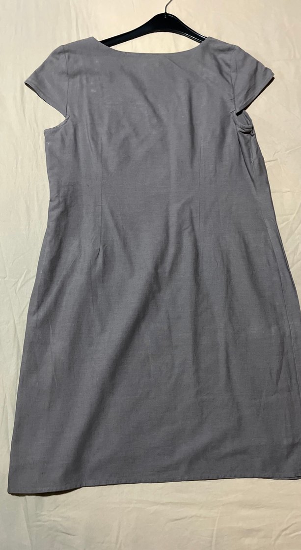 Gri Kısa Kollu Nakışlı Keten Midi Elbise - Görsel 3