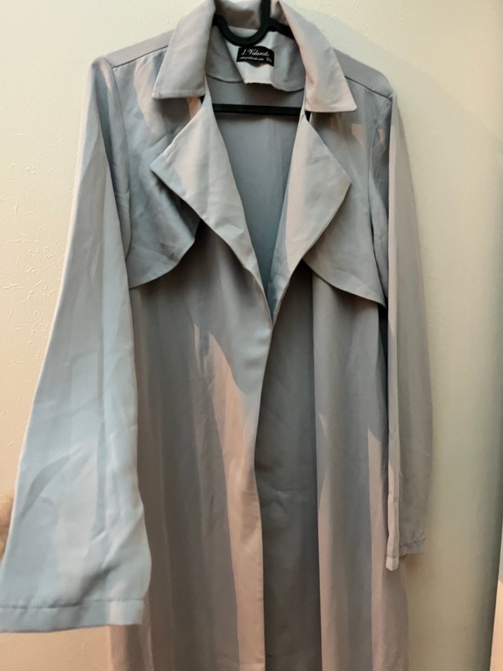 Gri Uzun Drapeli Kadın Trençkot - Görsel 2