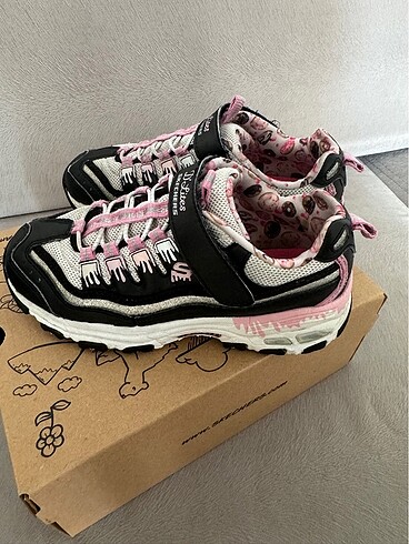 32 Beden siyah Renk Skechers D lites Kız çocuk Ayakkabısı