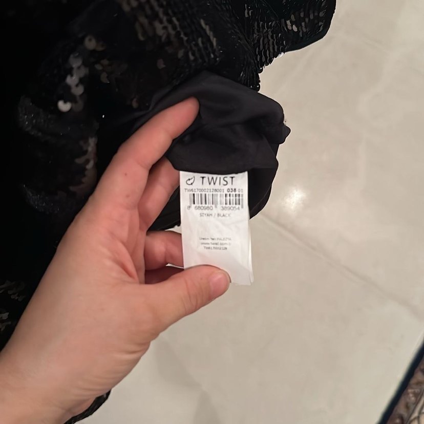 Parlak Siyah KADİFE PALETLİiElbise - Görsel 5