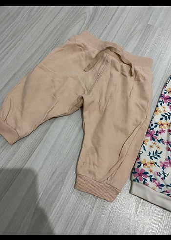 Kız Çocuk Bej ve Desenli Pamuk Pantolon - Görsel 3