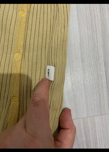 Uzun Kollu Sarı Örgü Erkek Bebek Tulum - Görsel 4