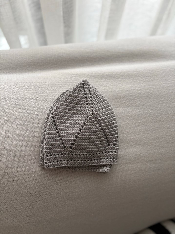 3 adet gri Örgü namaz takkesi - Görsel 3