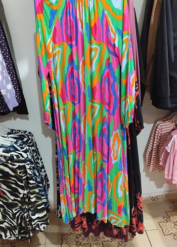 Uzun Siyah Desenli Bohem Kadın Elbise - Görsel 3