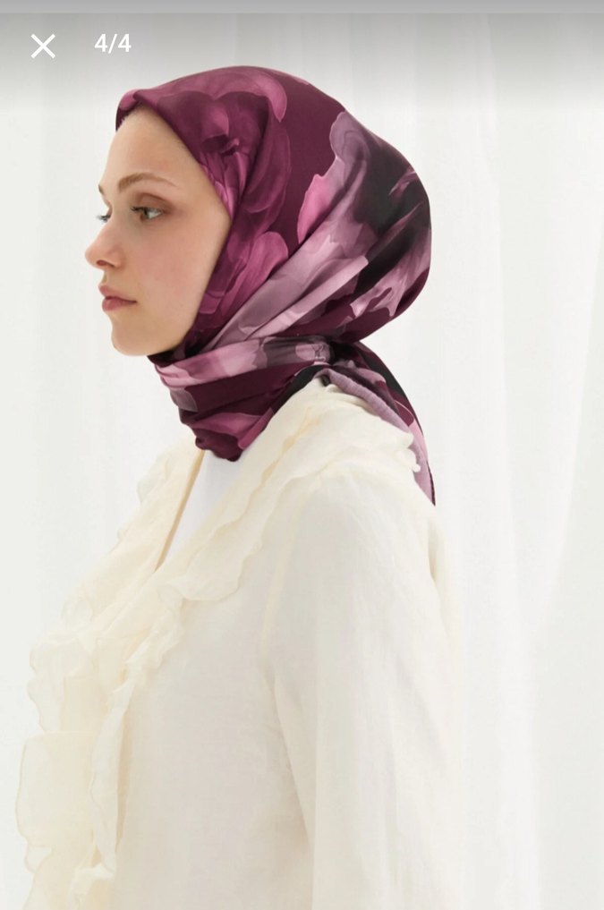 CS Camellia Scarf - Görsel 2