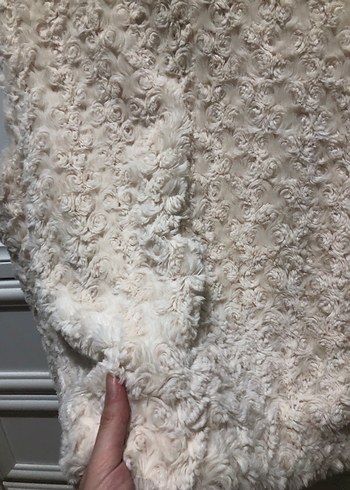 Kadın Bej Kürk Detaylı Midi Yelek - Görsel 4