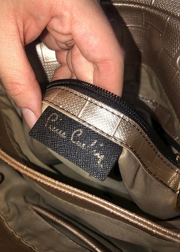 Bej Parlak Deri Kadın Çantası - Görsel 4