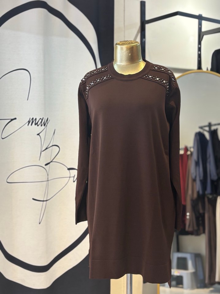 Boncuk İşlemeli Kahverengi Midi Triko Tunik - Görsel 2