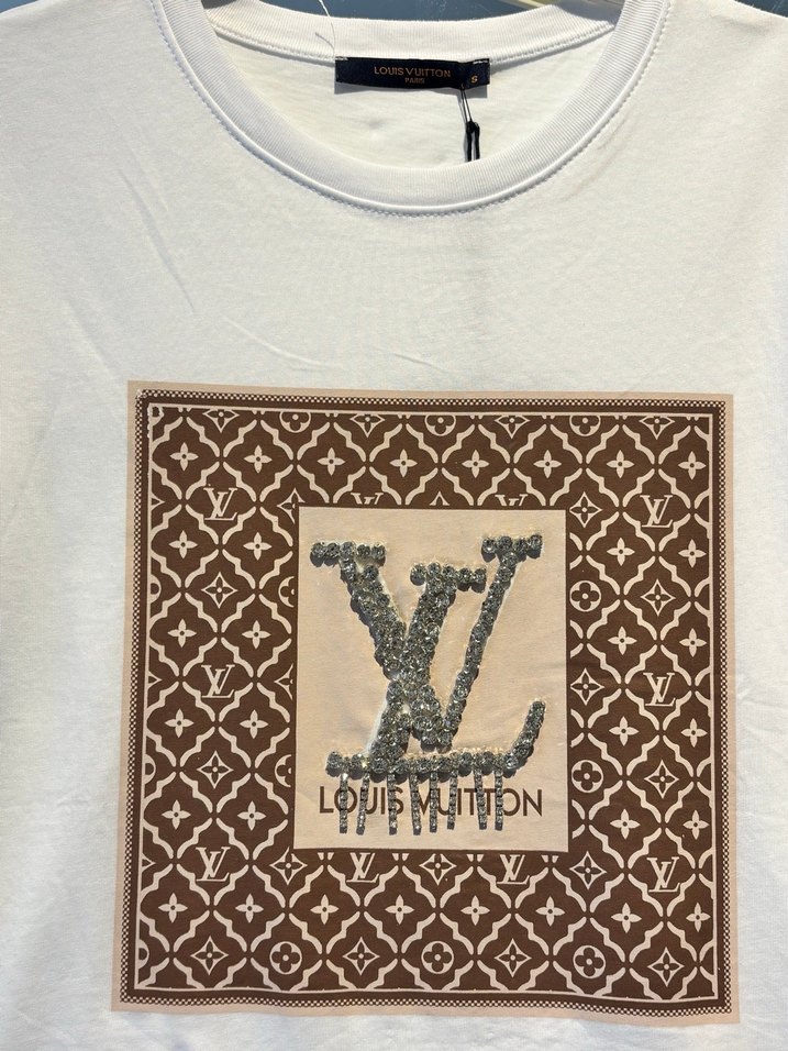 Beyaz Baskılı tshirt - Görsel 3