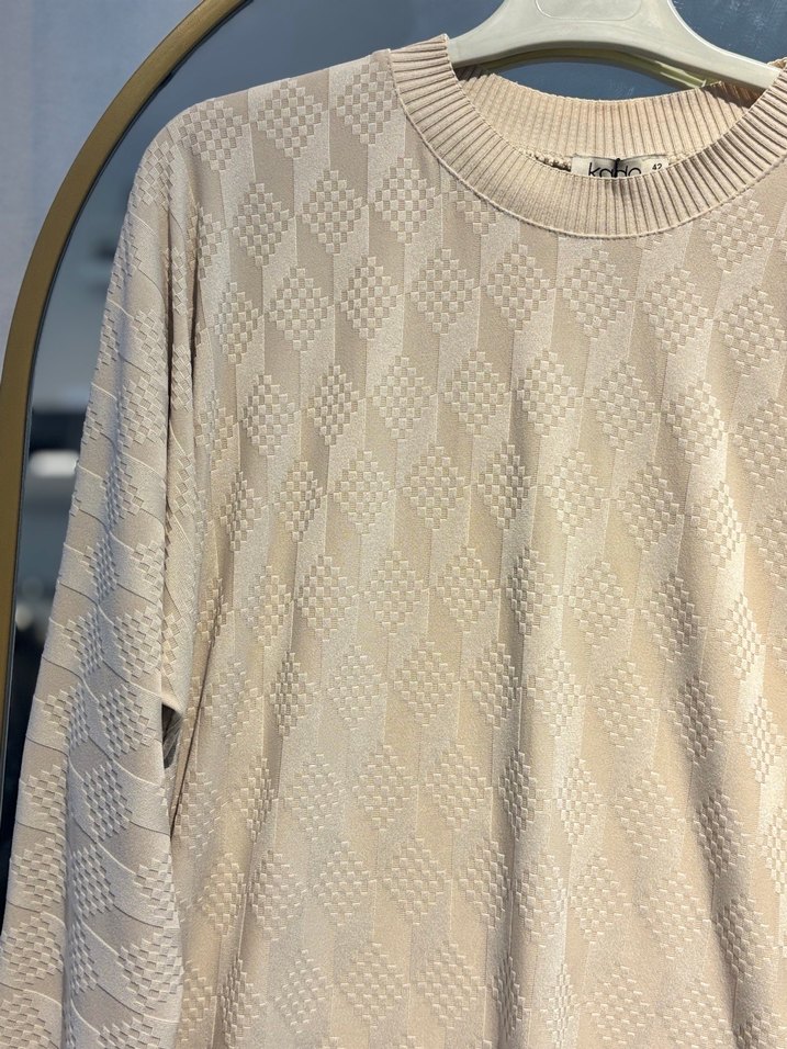 Bej Kısa Kadın Tunik Yarasa Kol - Görsel 4