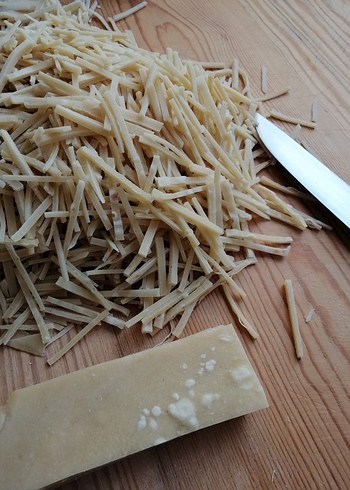 El yapımı erişte - Görsel 2