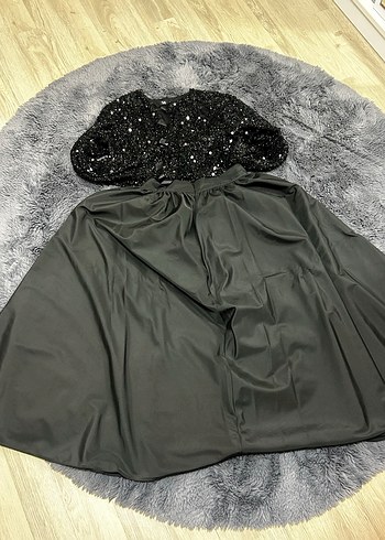 Siyah Uzun Kadın Etek, Kürk Detaylı, Gevşek Kesim - Görsel 2