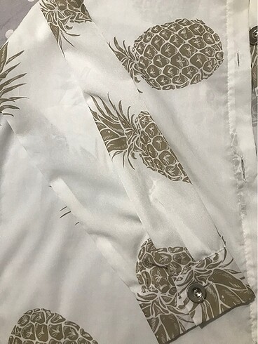 Beyaz gömlek - Görsel 4