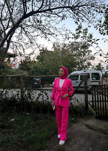 Pembe pantolon ceket takım - Görsel 3