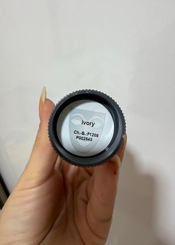 Kryolan Kapatıcı ve Aydınlatıcı Stick - Görsel 3