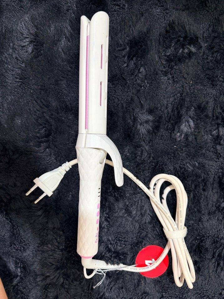 Beyaz Saç Şekillendirici Düzleştirici King - Görsel 2