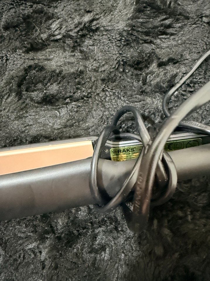 RAKS Siyah Saç Düzleştirici - Görsel 3