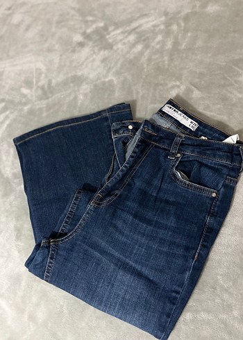 Kadın Lacivert Kemerli Regular Fit Jean - Görsel 3