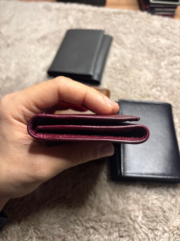 Bordo dikey model mıknatıslı hakiki deri cüzdan - Görsel 3