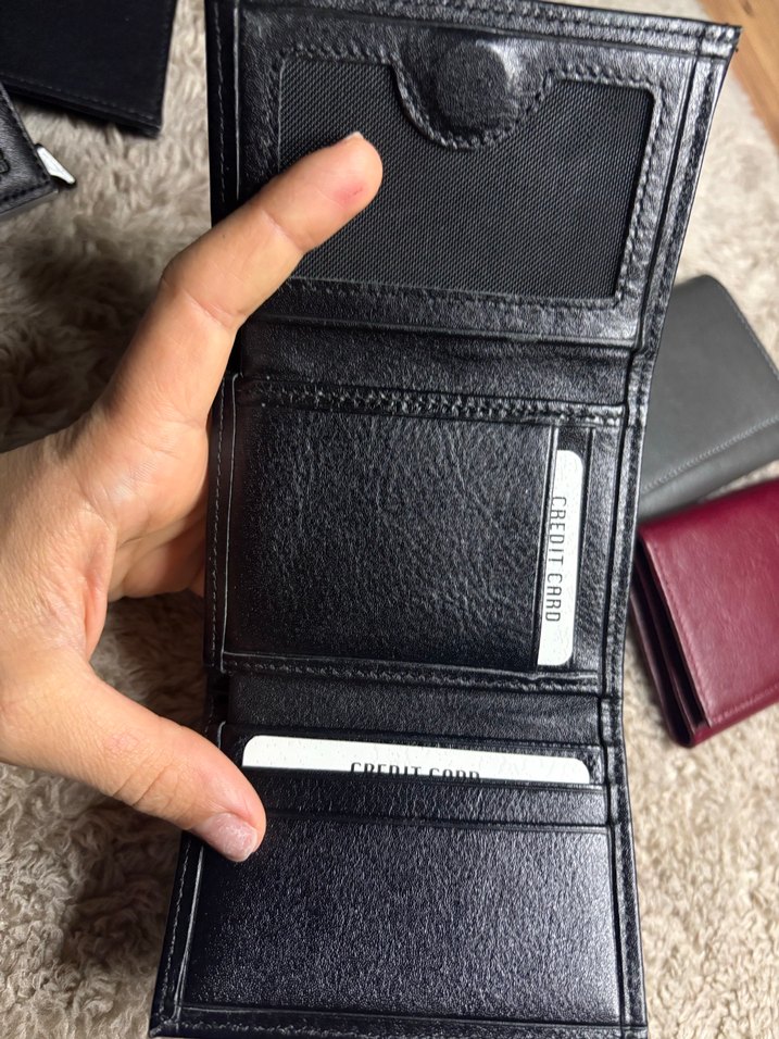 Siyah hakiki deri mıknatıslı cüzdan - Görsel 4