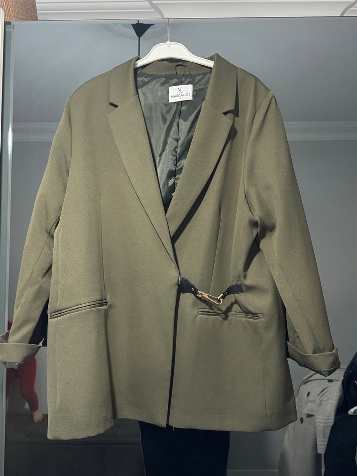 Haki Tokalı Kadın Oversize Blazer Ceket - Görsel 4