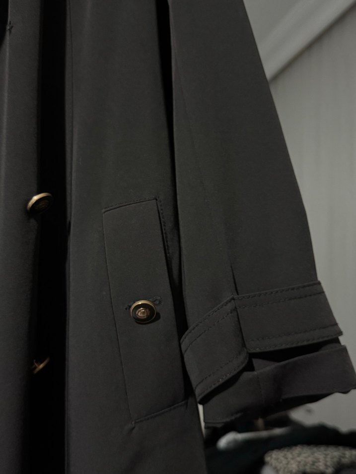 Kadın Siyah Düğmeli Midi Trençkot - Görsel 3