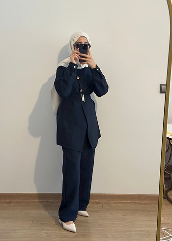 Zara Lacivert Kadin Uzun Ceketli Takim