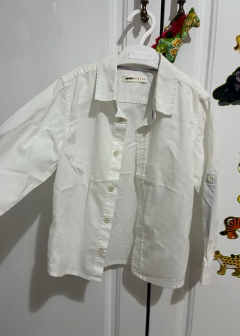 3-4 yaş Erkek Çocuk Beyaz Pamuklu  Düğmeli Gömlek - Görsel 2