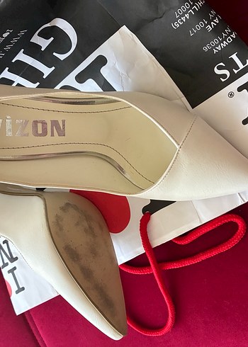 Beyaz Stiletto Topuklu Kadın Ayakkabı - Görsel 4