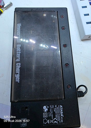 Ataba AT-388 Evrensel Batarya Şarj Cihazı - Görsel 2