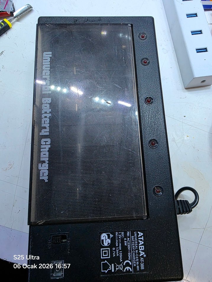 Ataba AT-388 Evrensel Batarya Şarj Cihazı - Görsel 2