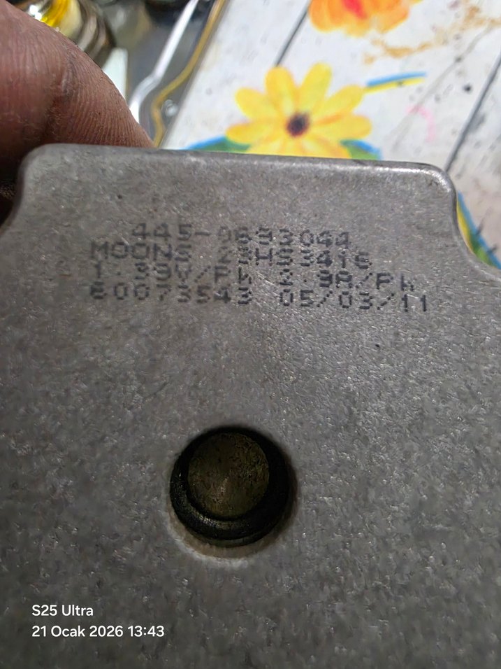 JAPON MALI SERVO STEP MOTOR NEMA 23 - Görsel 2