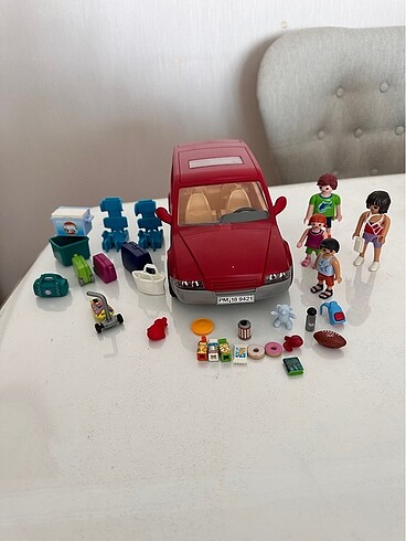 Playmobil aile arabası