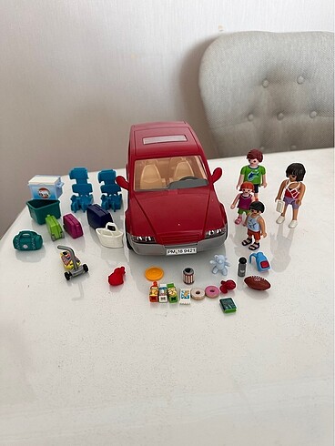 Beden Playmobil aile arabası