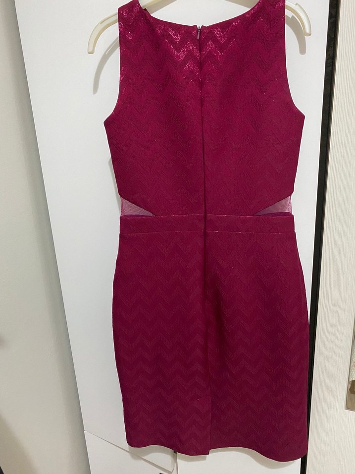 Bordo Dantel Detaylı Kısa Abiye Elbise - Görsel 2