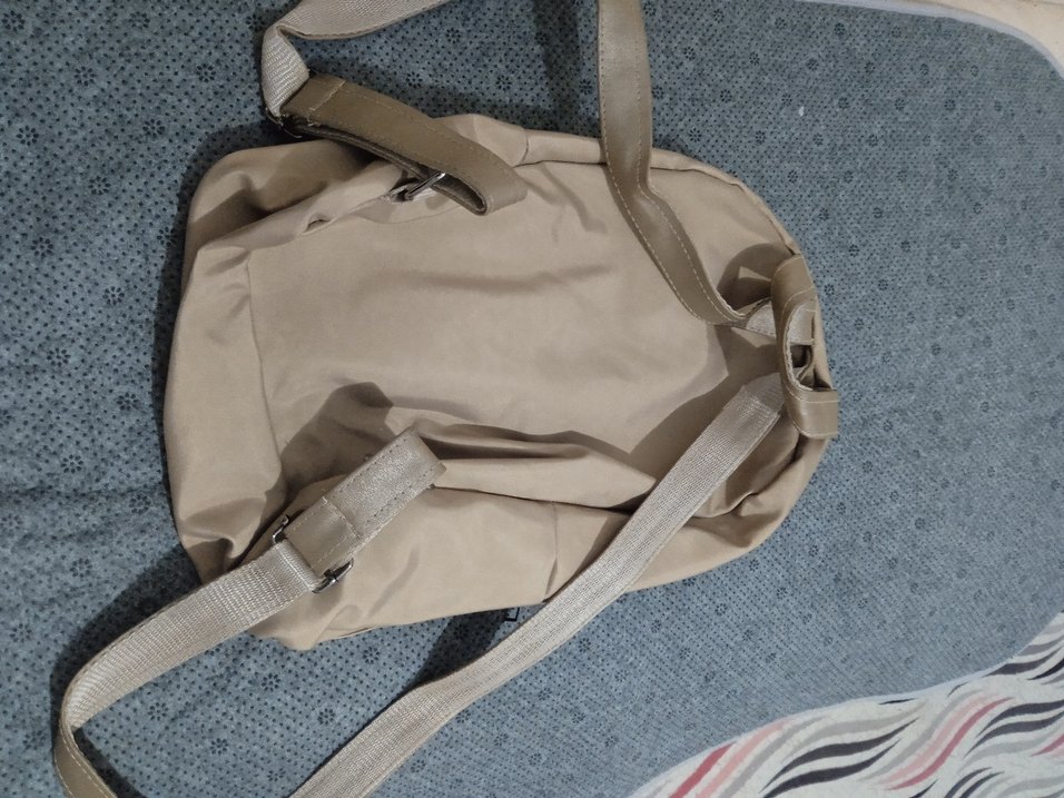 Bej Kadın Sırt Çantası Fermuarlı - Görsel 2