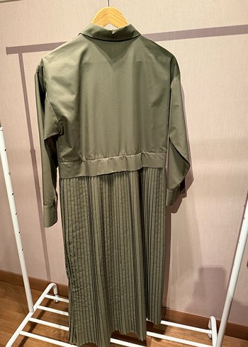 Kadın Haki Renk Pilili Uzun Elbise - Görsel 3