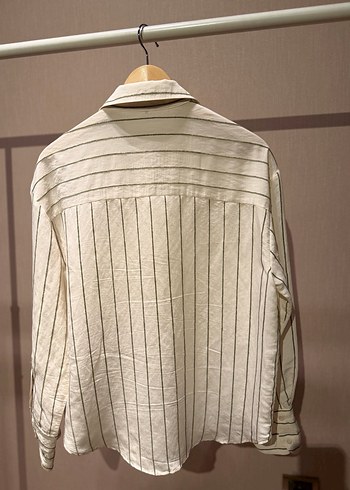 Uzun Kollu Beyaz Çizgili Gömlek - Görsel 2