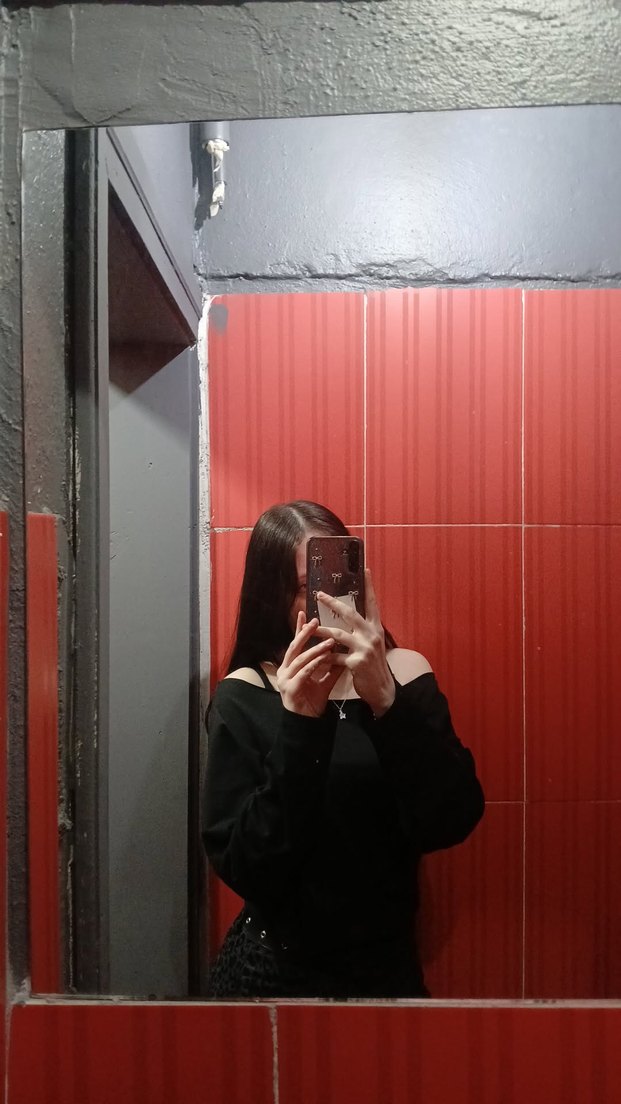 Kadın Omuz Pile Detaylı Kayık Yaka Yeni Sezon Sweatshirt - Görsel 2