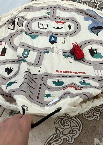 2'si 1 arada Oyun Matı ve Çanta + 1 Araç - Görsel 6