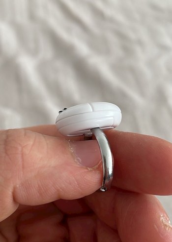 Beyaz tamagotchi yüzük - Görsel 2